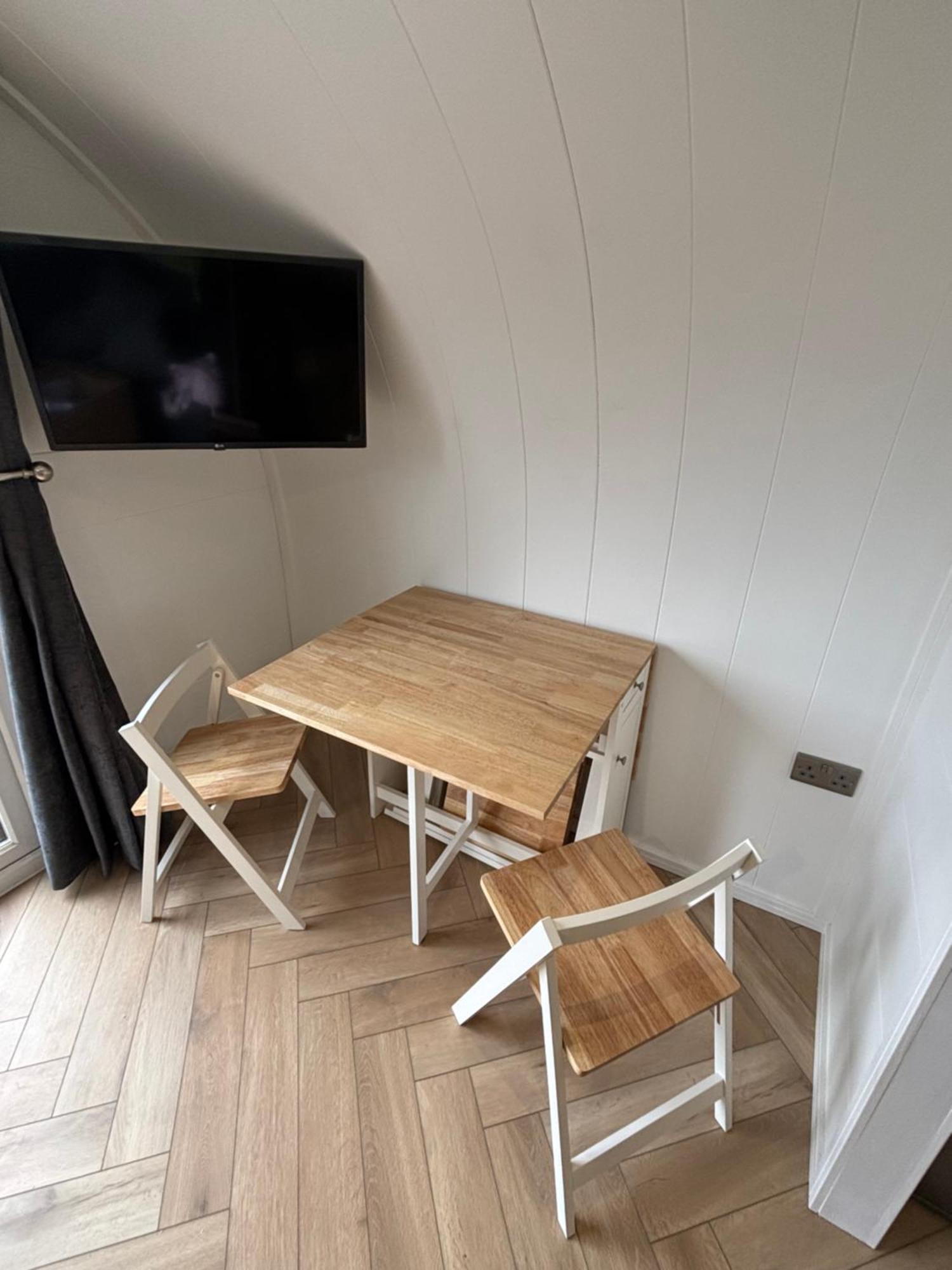 Отель Kings Caves Glamping Torbeg Экстерьер фото