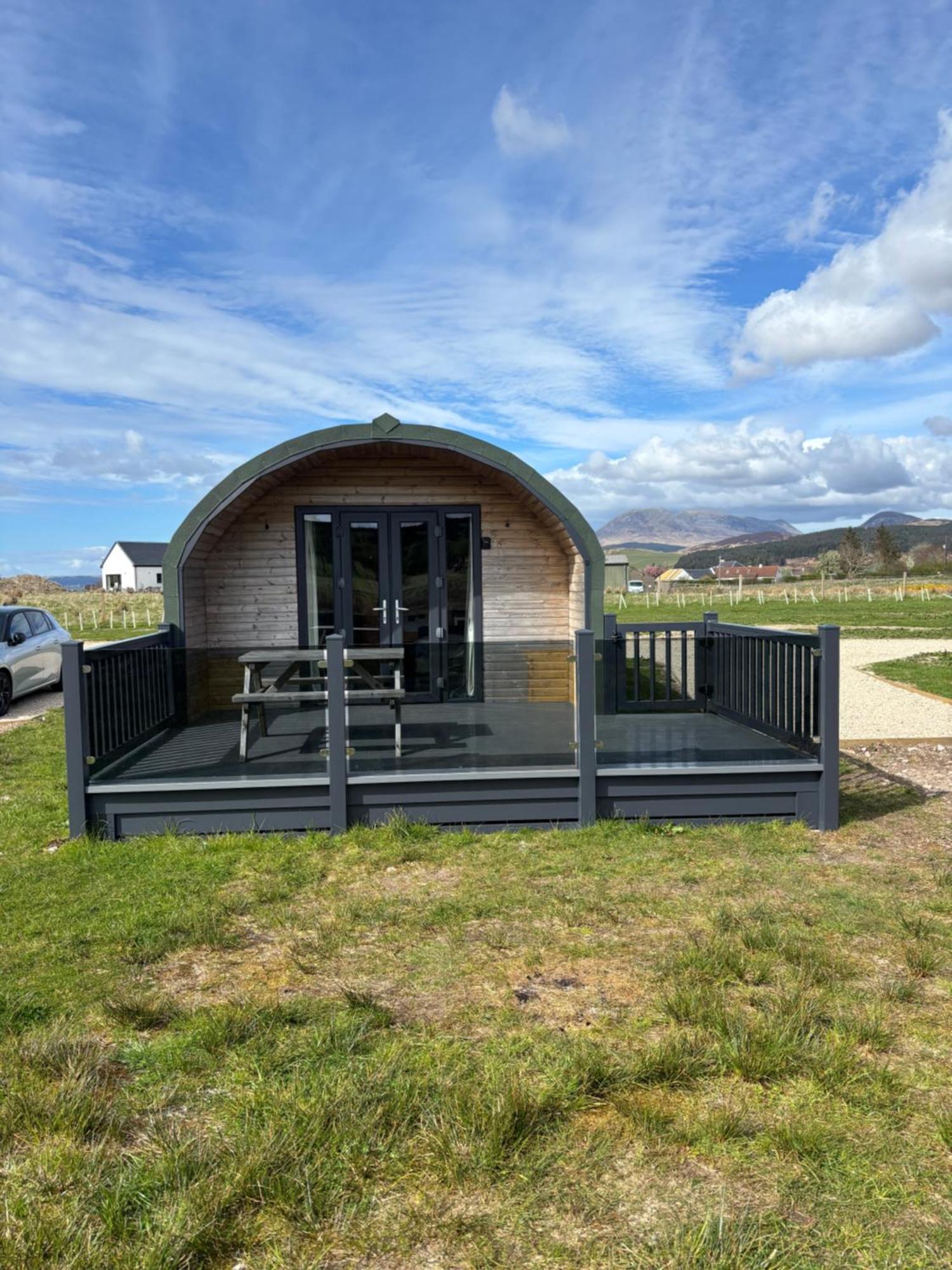Отель Kings Caves Glamping Torbeg Экстерьер фото